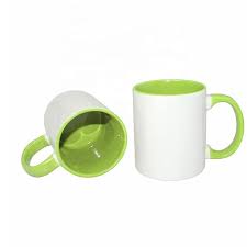 Taza verde claro en el interior y en el asa, de 11 oz